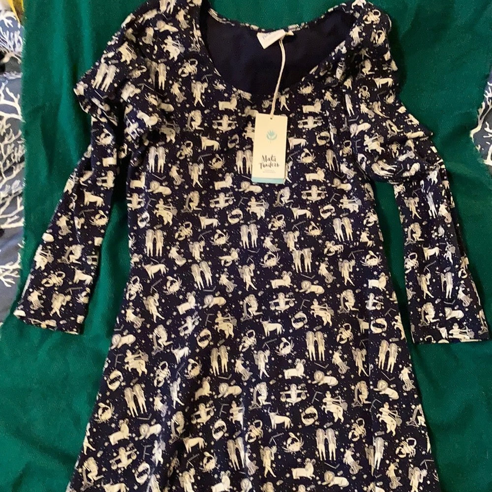 ⭐️ASTROLOGY ⭐️ print dress 👗